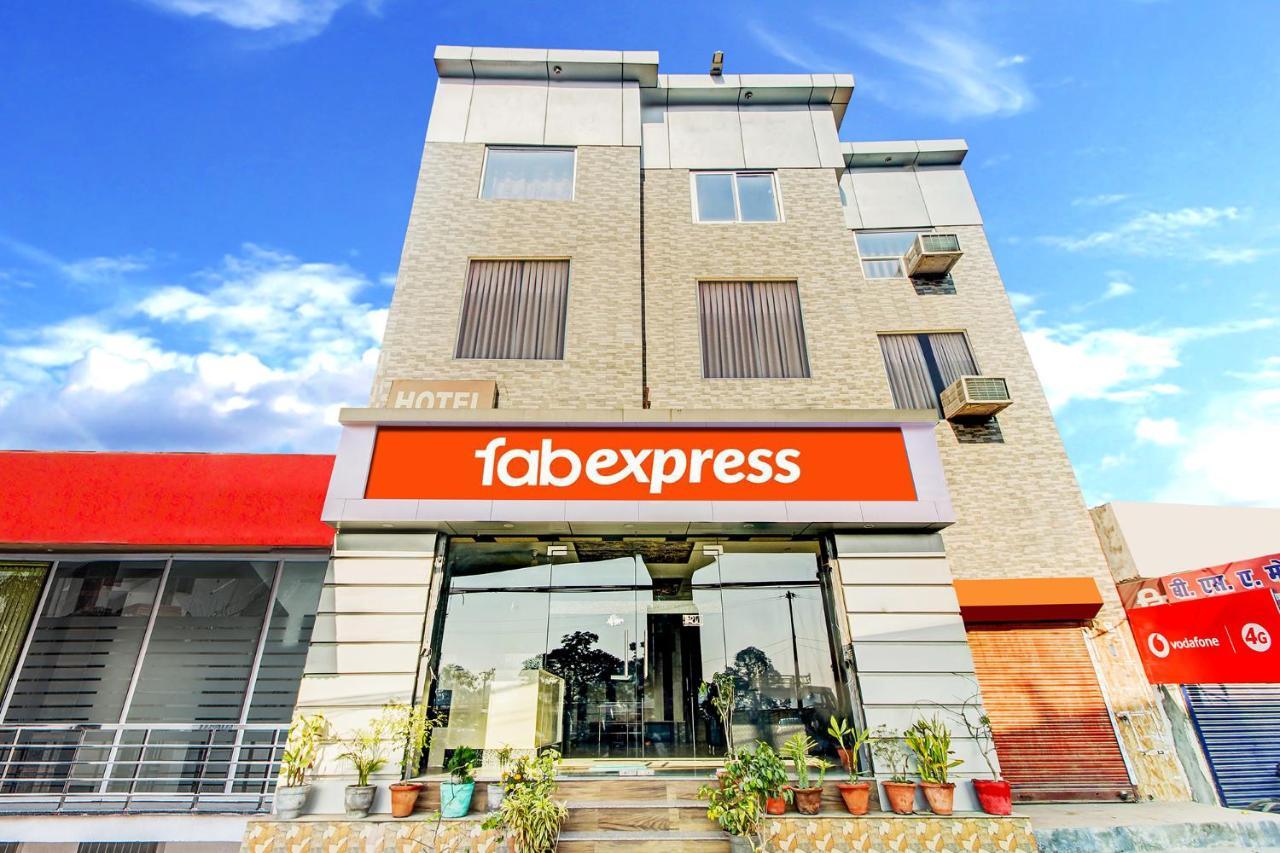 Fabexpress Grand Almada Hotell Bijnaur Exteriör bild